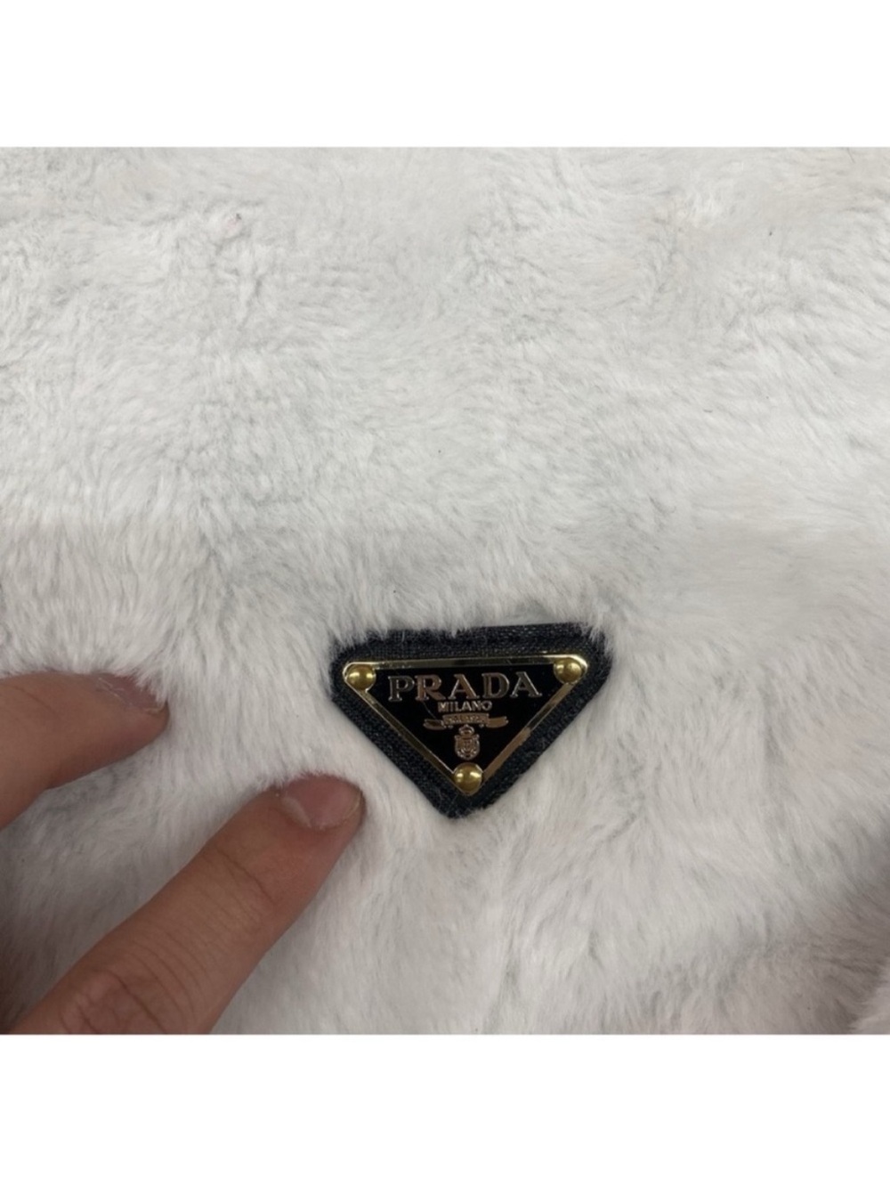 Prada white faux fur jacket - Picture 10 of 16